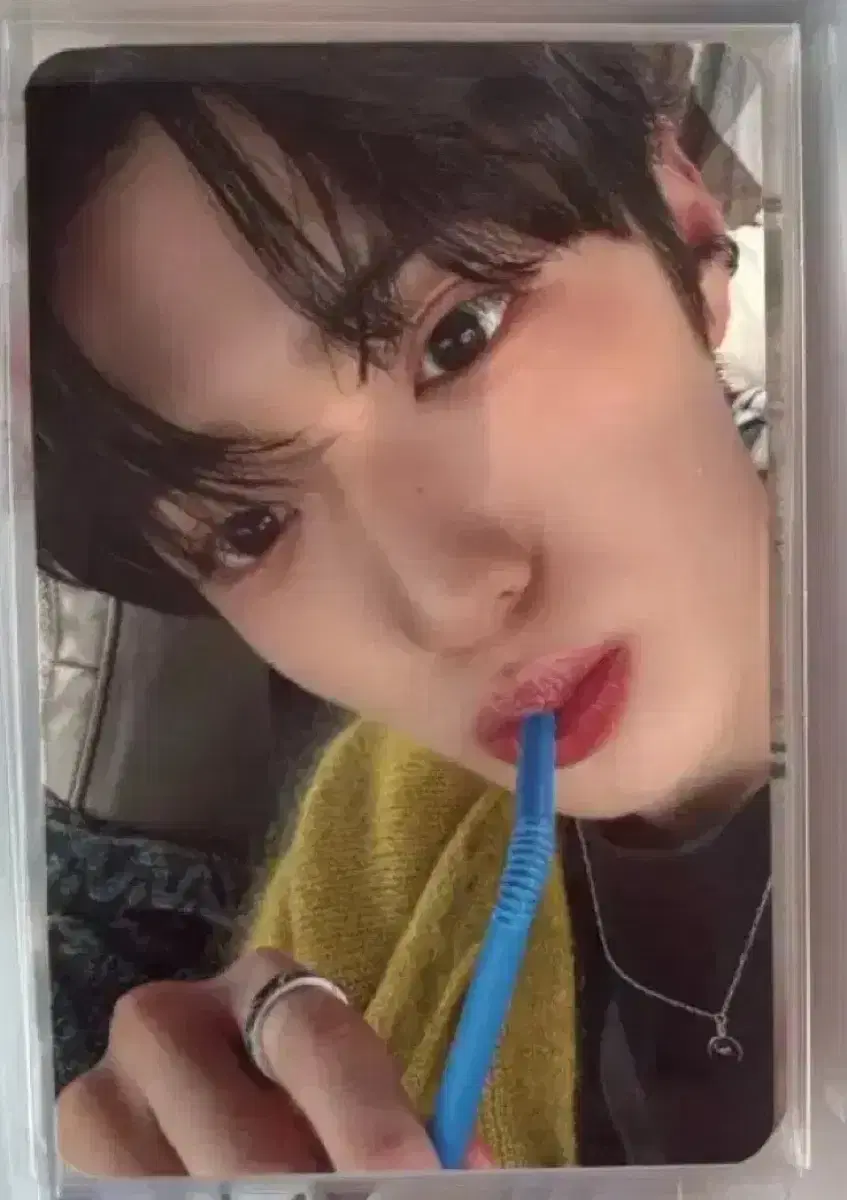 thumbnail-0